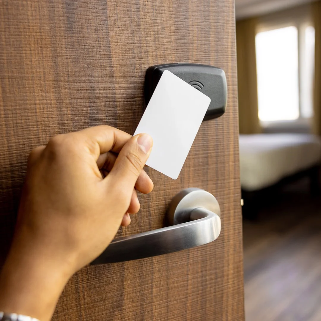Partitalia_Mercati card_key_card per hotel_hero mobile