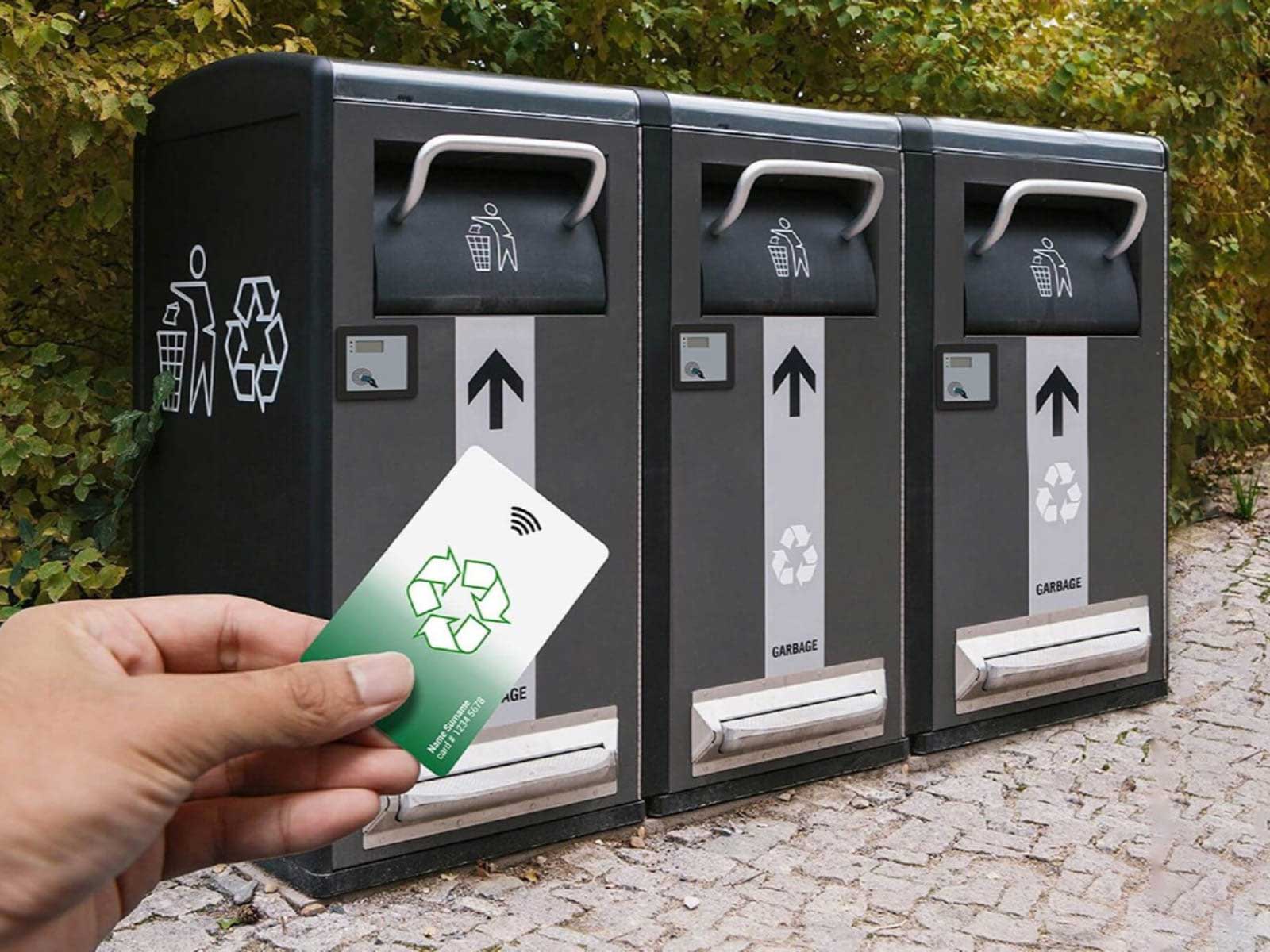 Apertura cassonetto ad accesso controllato con card RFID