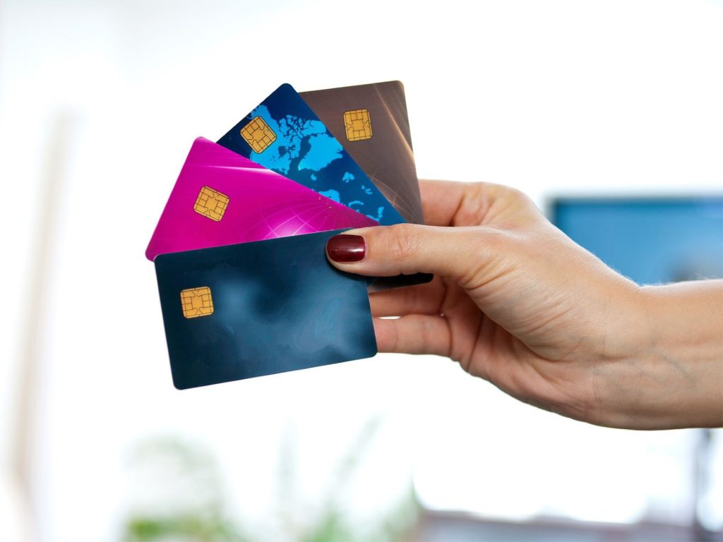 Card contact personalizzate
