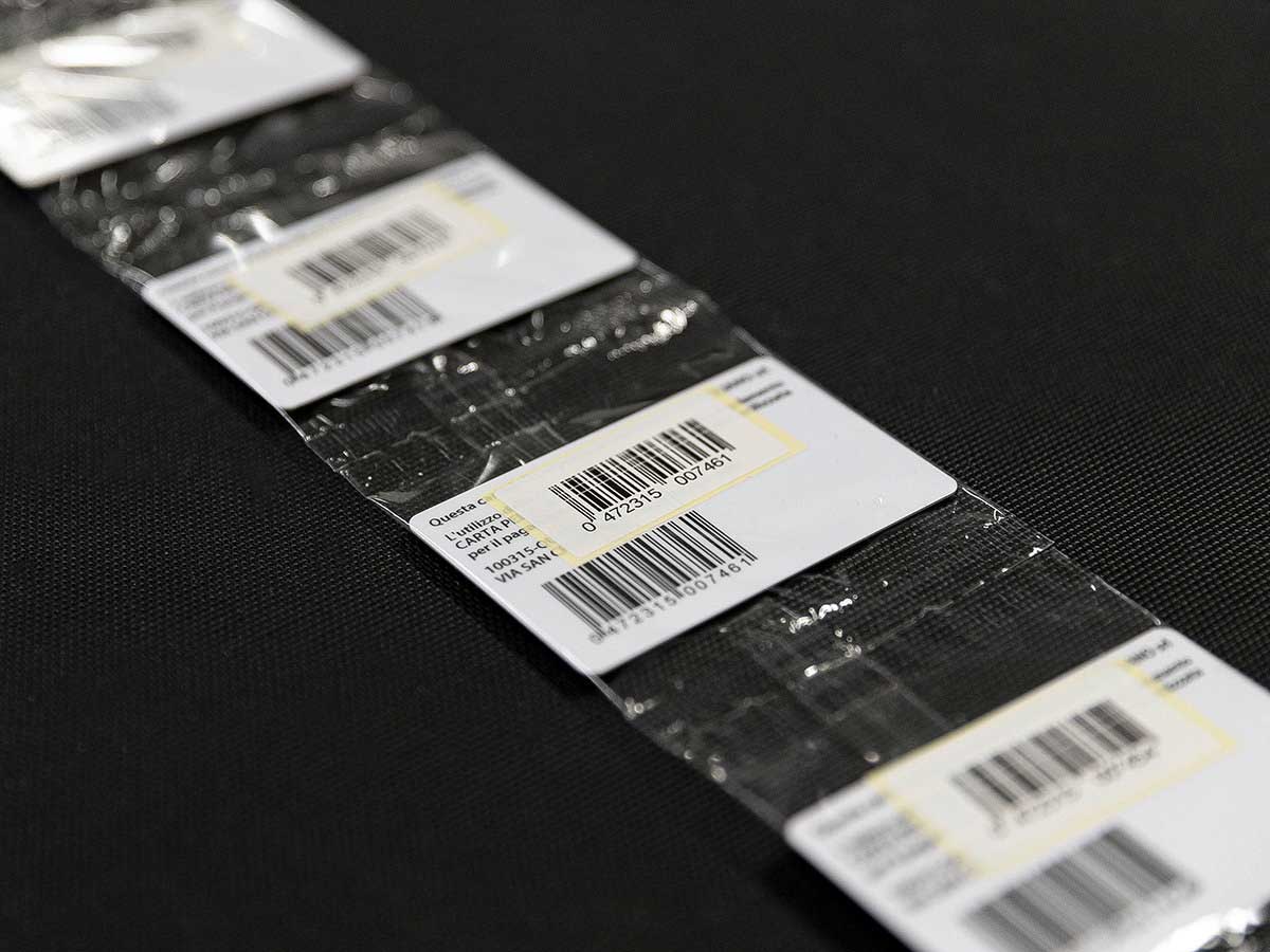 Flow packing card