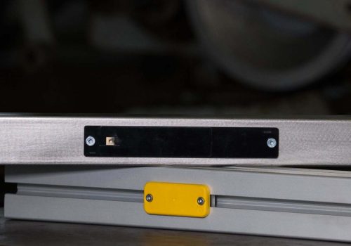 Partitalia_-Hard-tag-RFID-su-oggetti-metallici-scaled-e1773937675156